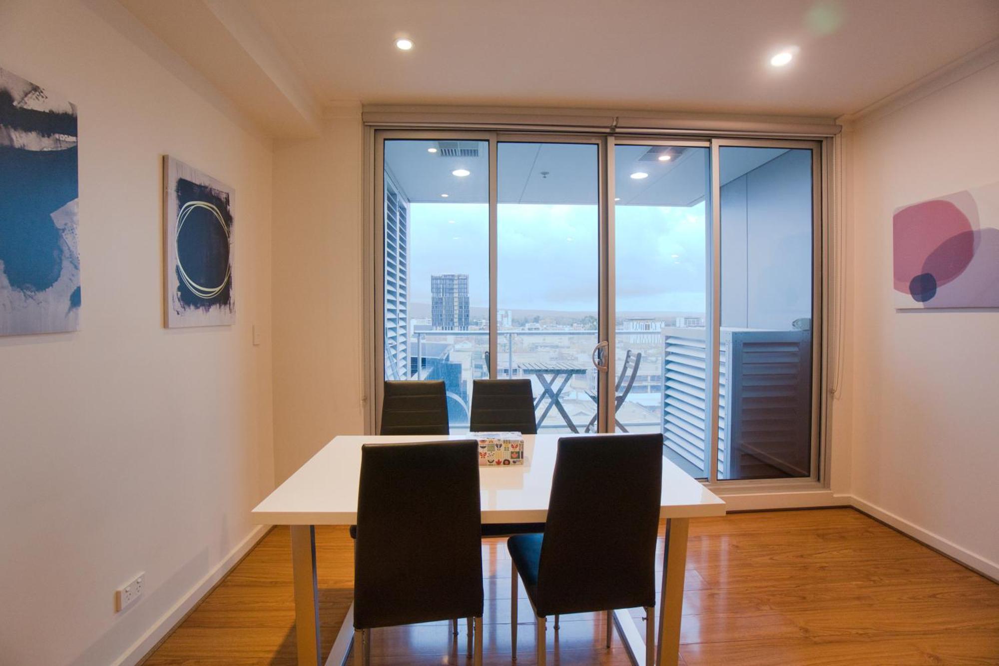 Amyra Residences At The Rowlands Apartments Adelaide Eksteriør billede