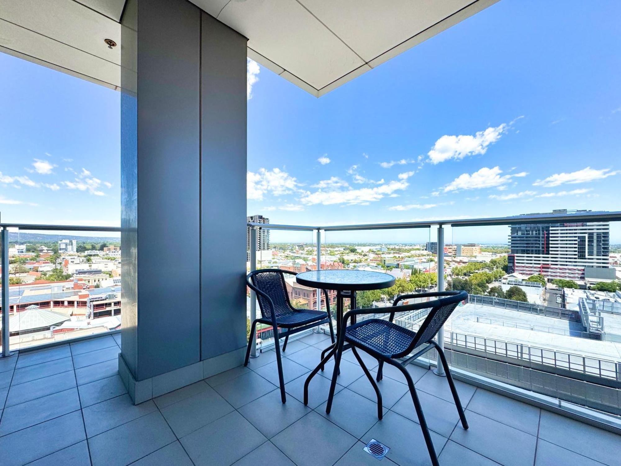 Amyra Residences At The Rowlands Apartments Adelaide Eksteriør billede